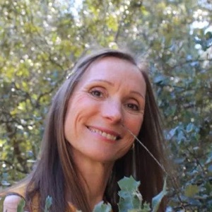 Hélène HACQUIN